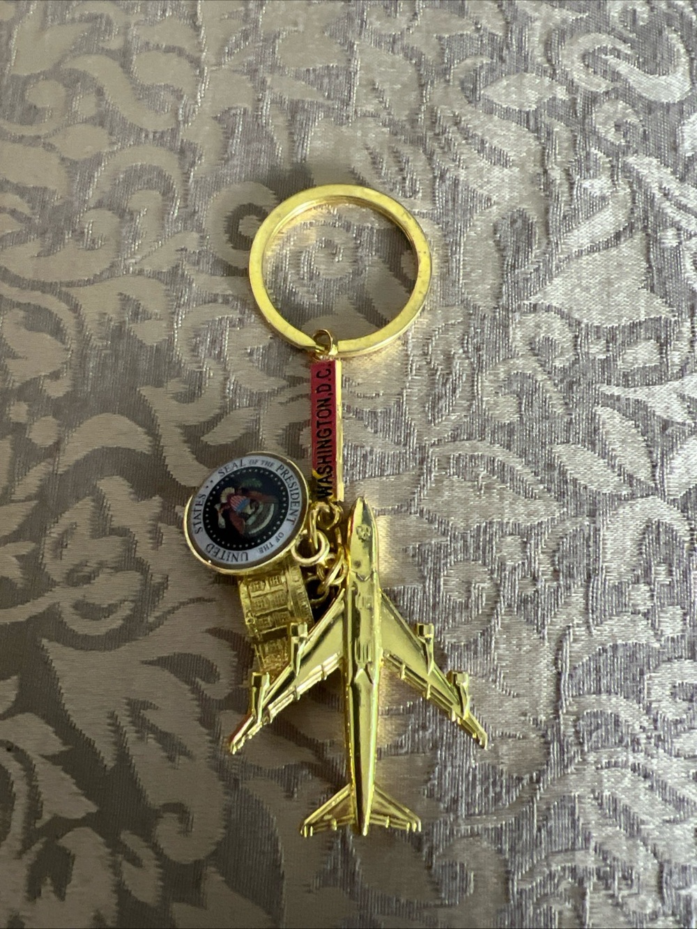 Washington DC United States Gold Keychain Air Force One